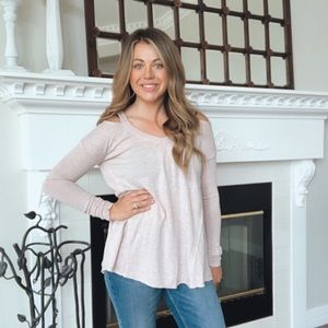 Altar’d State Orem Cold Shoulder Pullover Sz Small